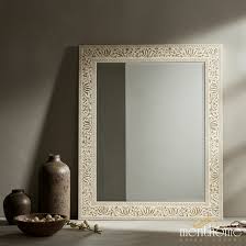 ELEGANT MIRROR