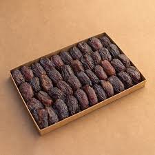 HIGH LAND DATES 1KG